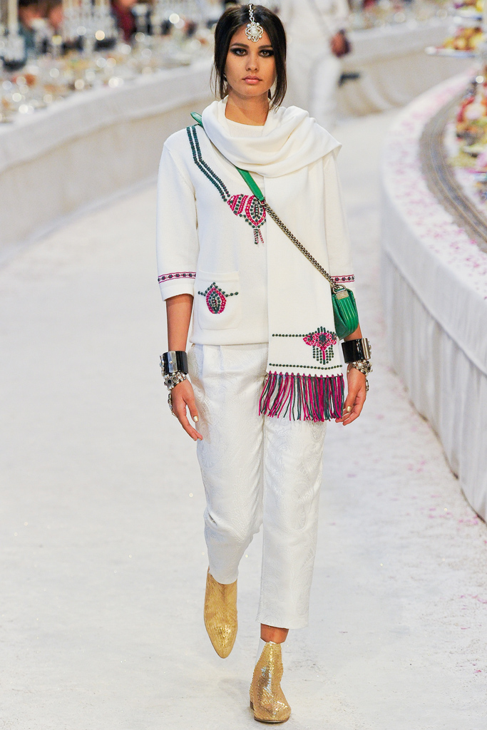 Chanel 2012ϵиDƬ