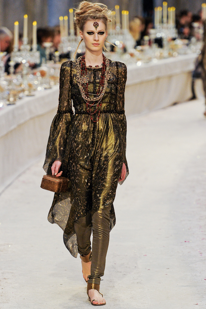 Chanel 2012ϵиDƬ