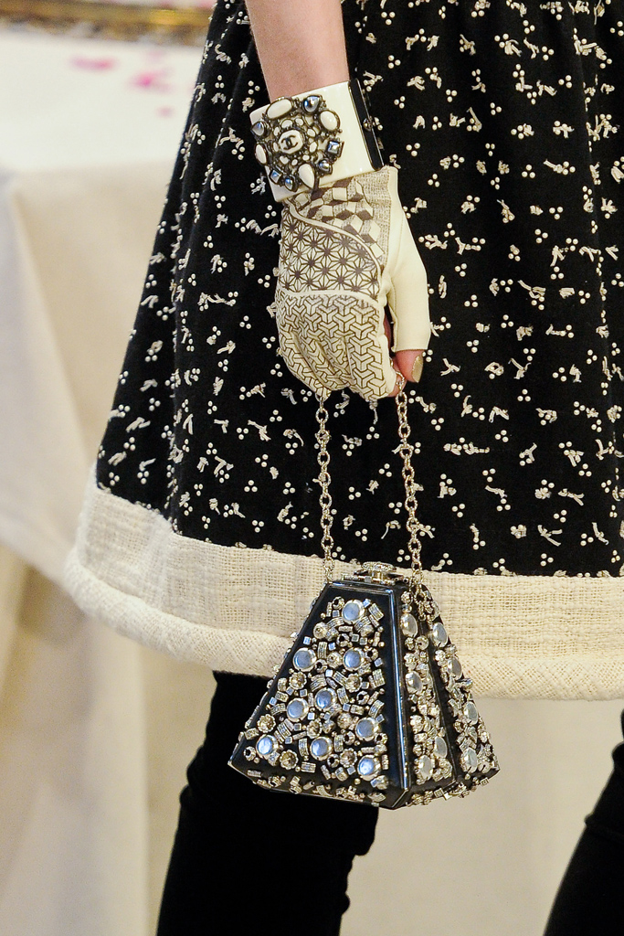 Chanel 2012：(x)(ji)DƬ
