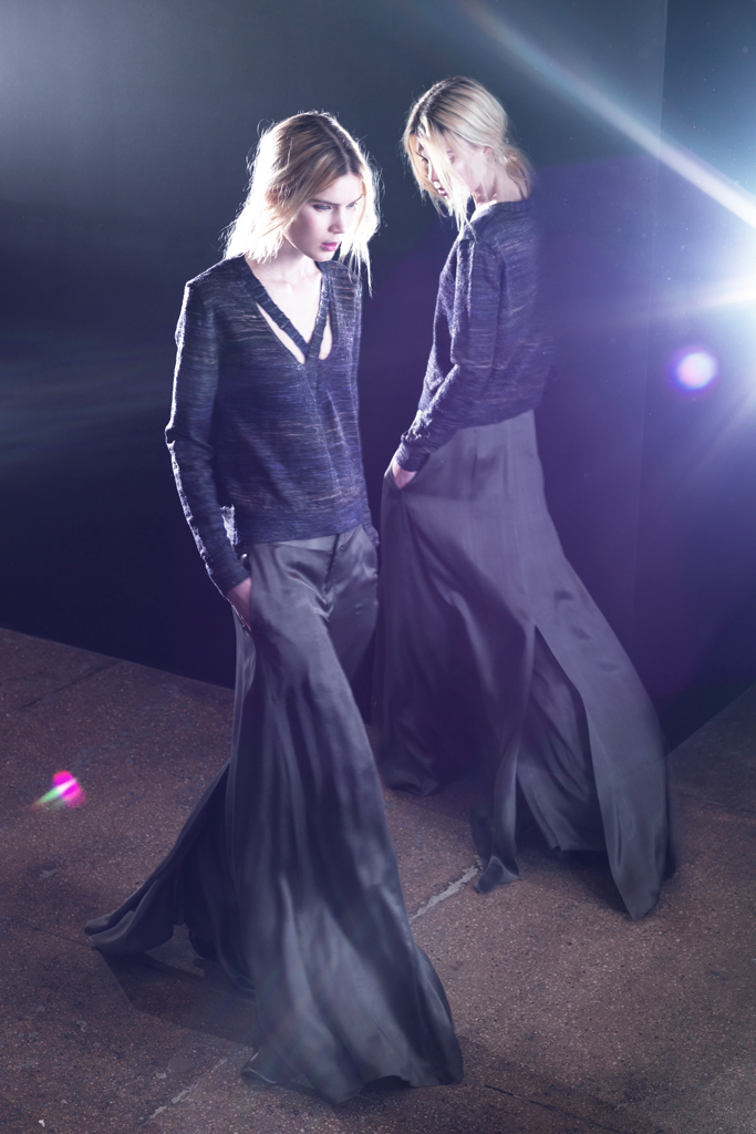 Theyskens Theory 2012ϵиDƬ