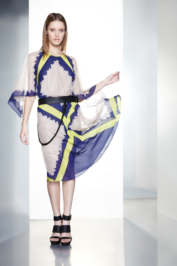 BCBG Max Azria 2012ϵиDƬ