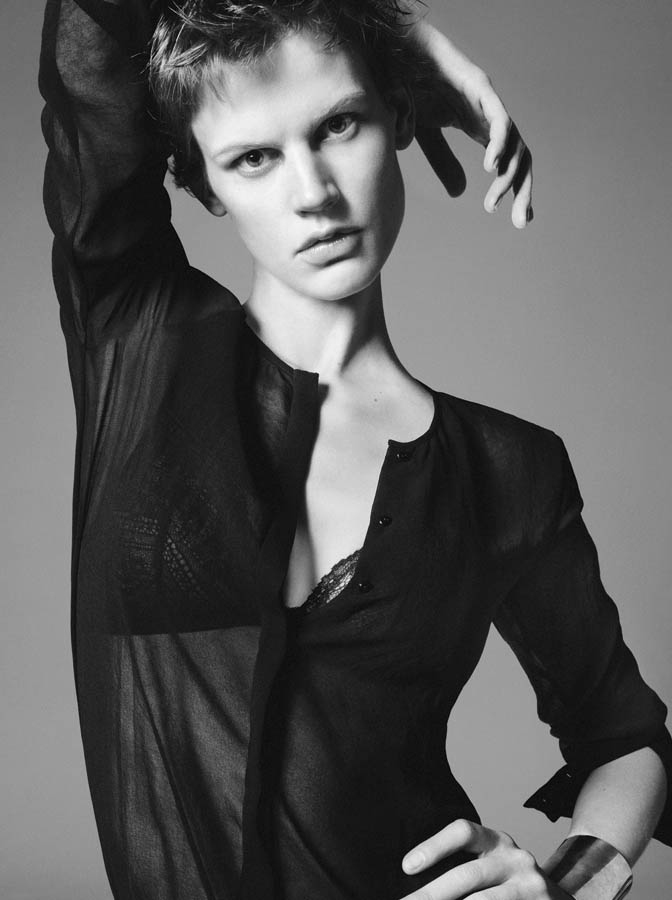 Zara 2011ﶬV DƬ