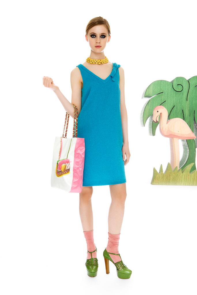 Moschino Cheap And Chic 2012ϵ DƬ