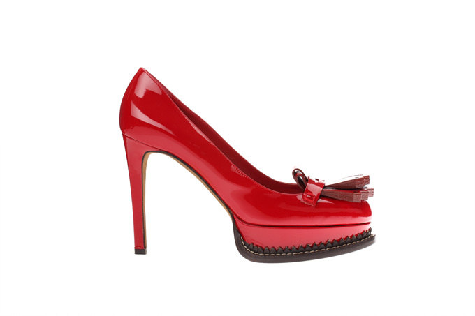 Moschino  2011ʥQ Lookbook DƬ