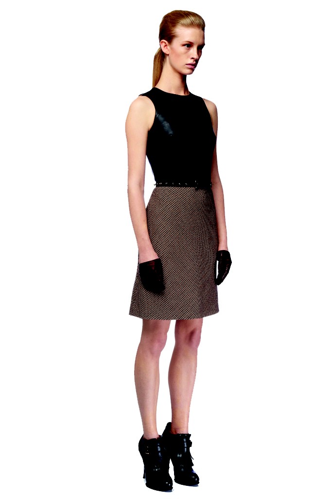 McQ 2012ϵиDƬ
