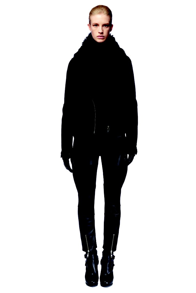 McQ 2012ϵиDƬ