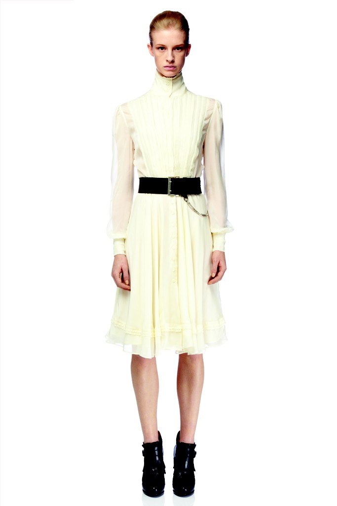 McQ 2012ϵиDƬ