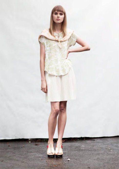 Amy Kaehne 2012 LookBook DƬ