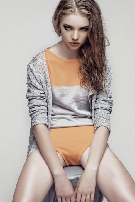 Ekaterina Kukhareva 2012 LookBook DƬ
