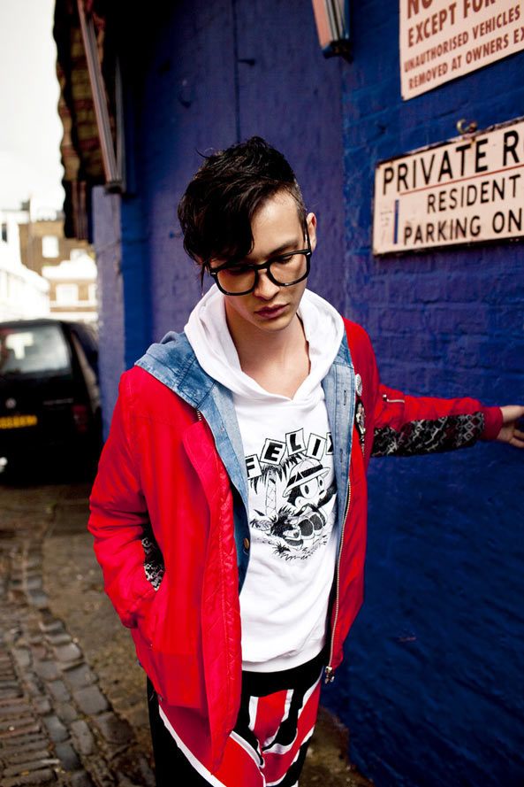 TH 2011 ﶬLookBook DƬ