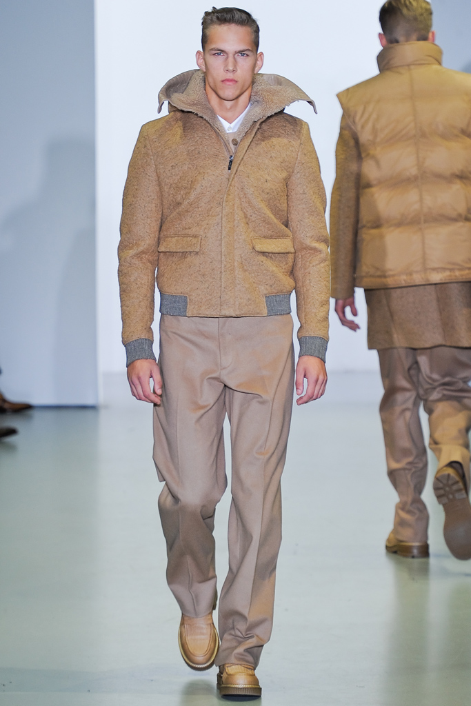 Calvin Klein Collection 2012ﶬbDƬ