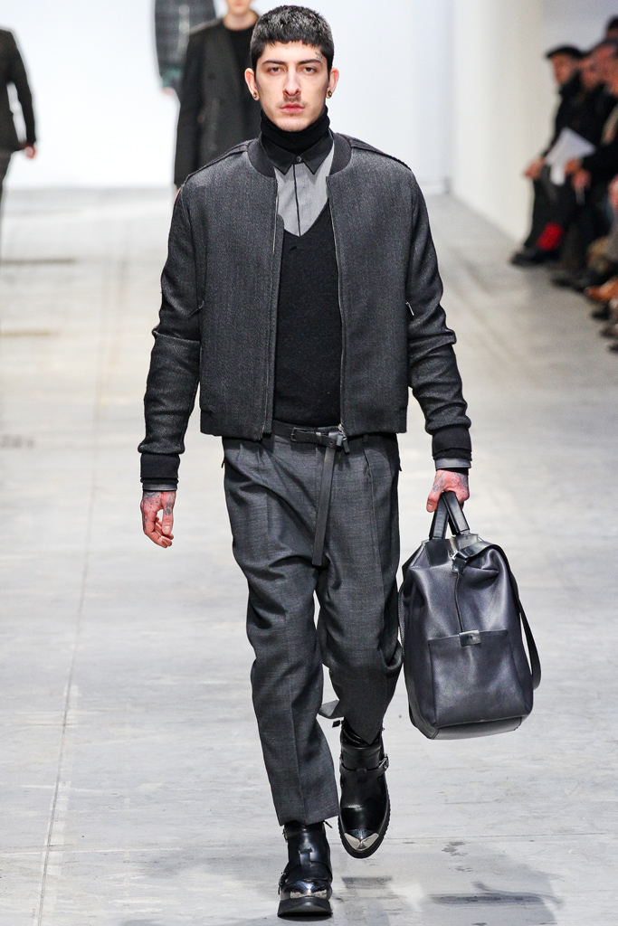 Costume National 2012ﶬbDƬ