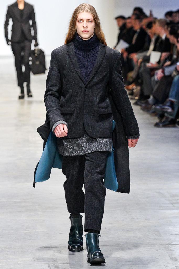 Costume National 2012ﶬbDƬ
