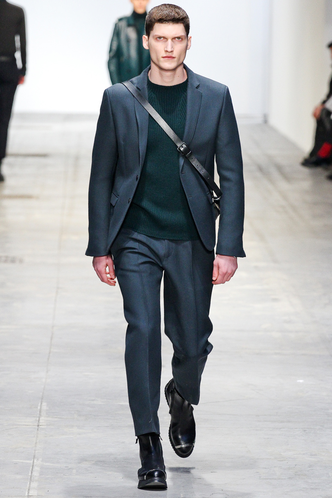 Costume National 2012ﶬbDƬ