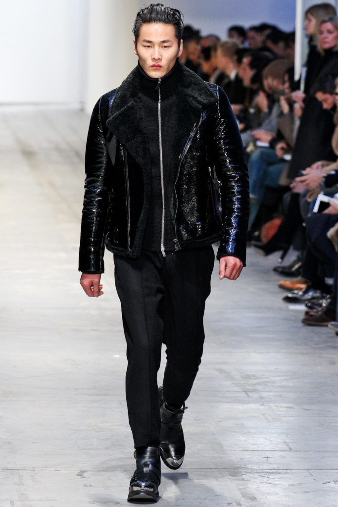 Costume National 2012ﶬbDƬ