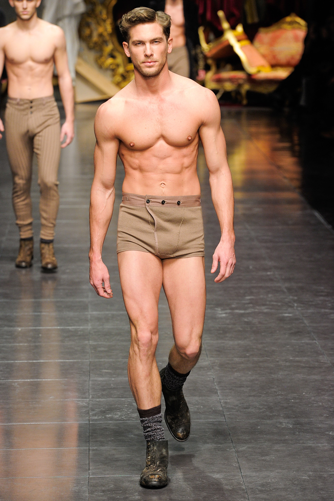 Dolce & Gabbana 2012ﶬbDƬ