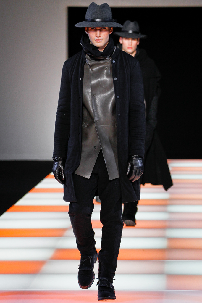 Emporio Armani 2012ﶬbDƬ