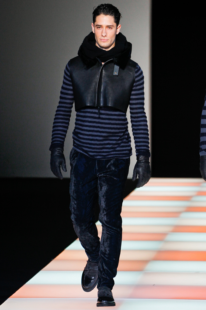Emporio Armani 2012ﶬbDƬ