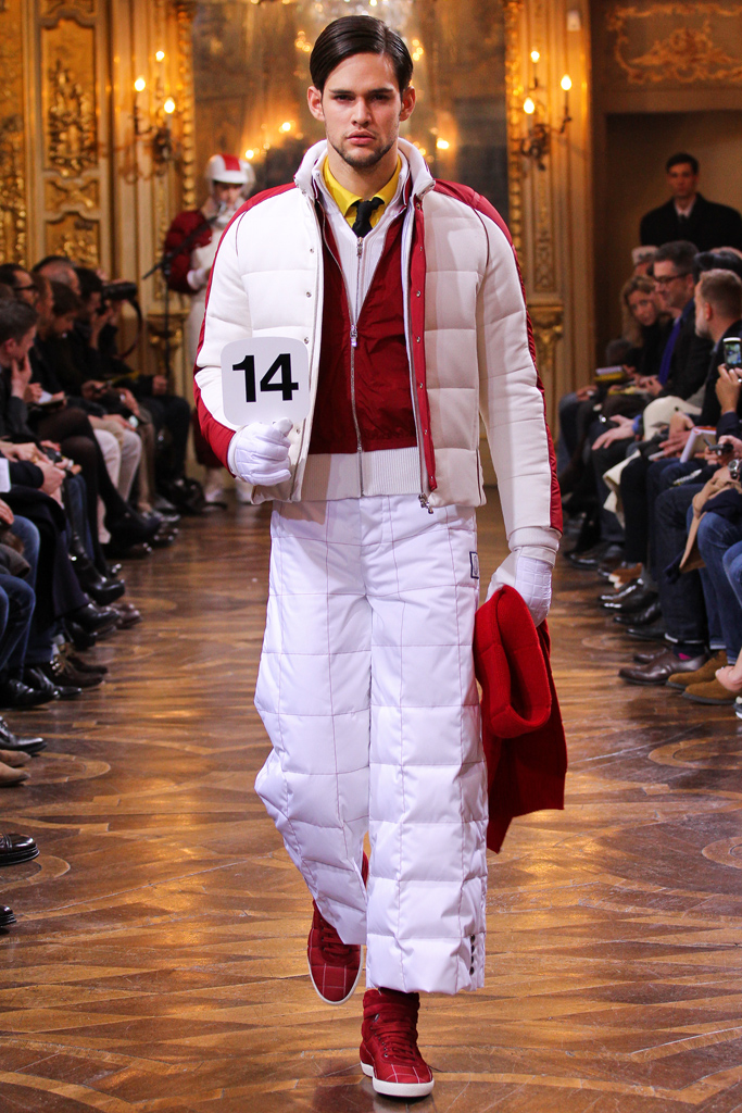 Moncler Gamme Bleu 2012ﶬbDƬ