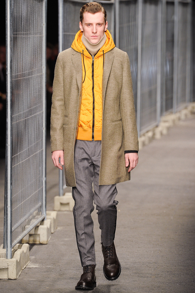 Neil Barrett 2012ﶬbDƬ