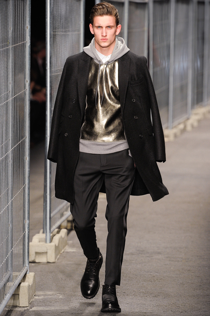 Neil Barrett 2012ﶬbDƬ