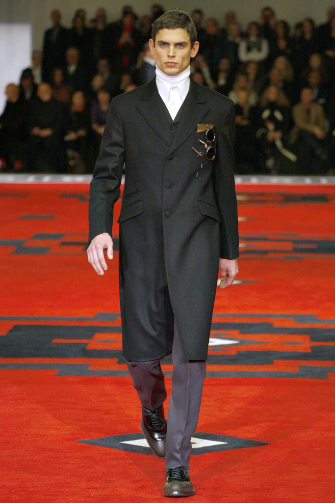 Prada 2012ﶬbDƬ
