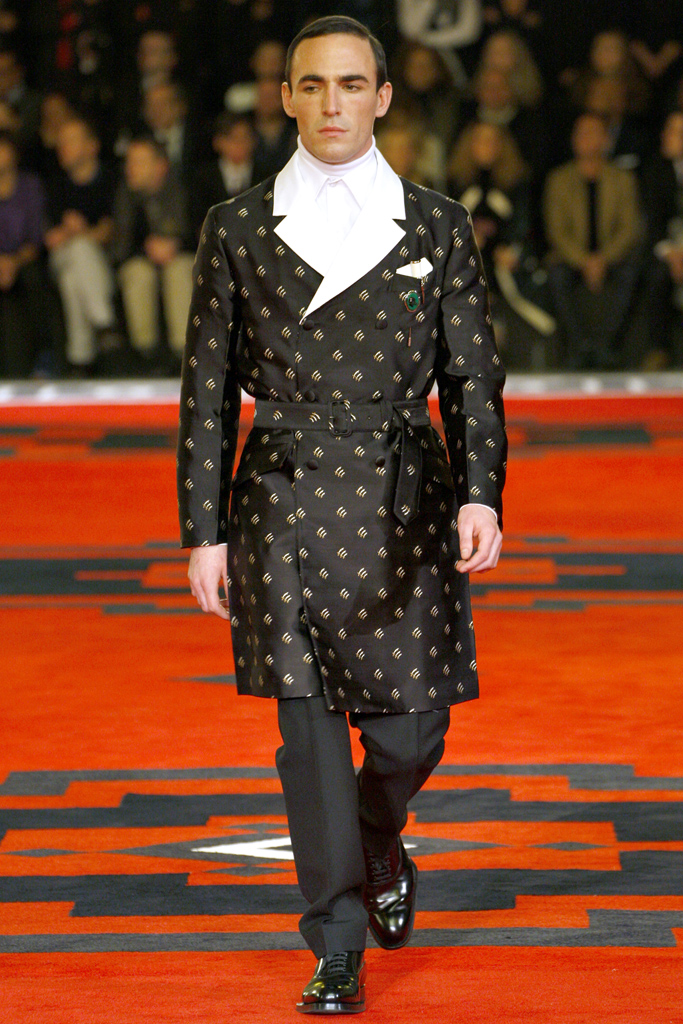 Prada 2012ﶬbDƬ