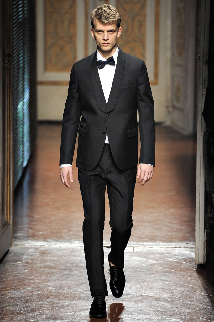 Valentino 2012ﶬbDƬ