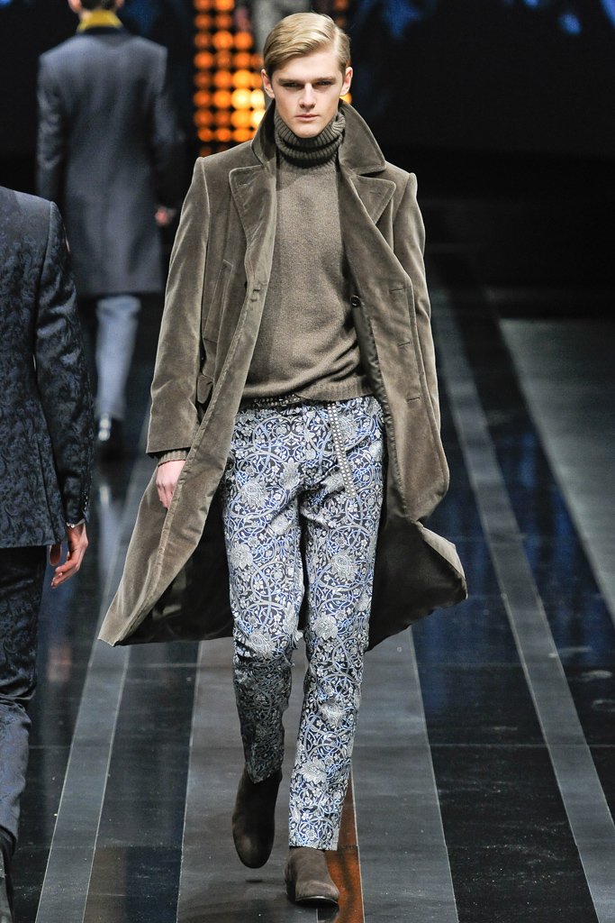 Canali 2012ﶬbDƬ
