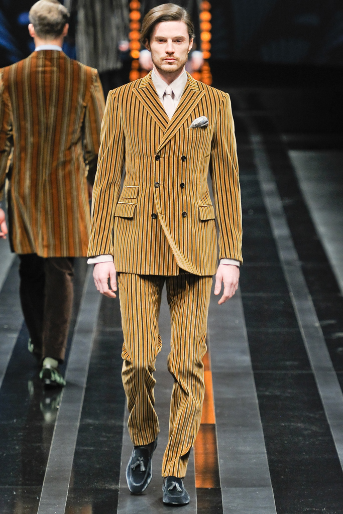 Canali 2012秋冬男裝高清圖片