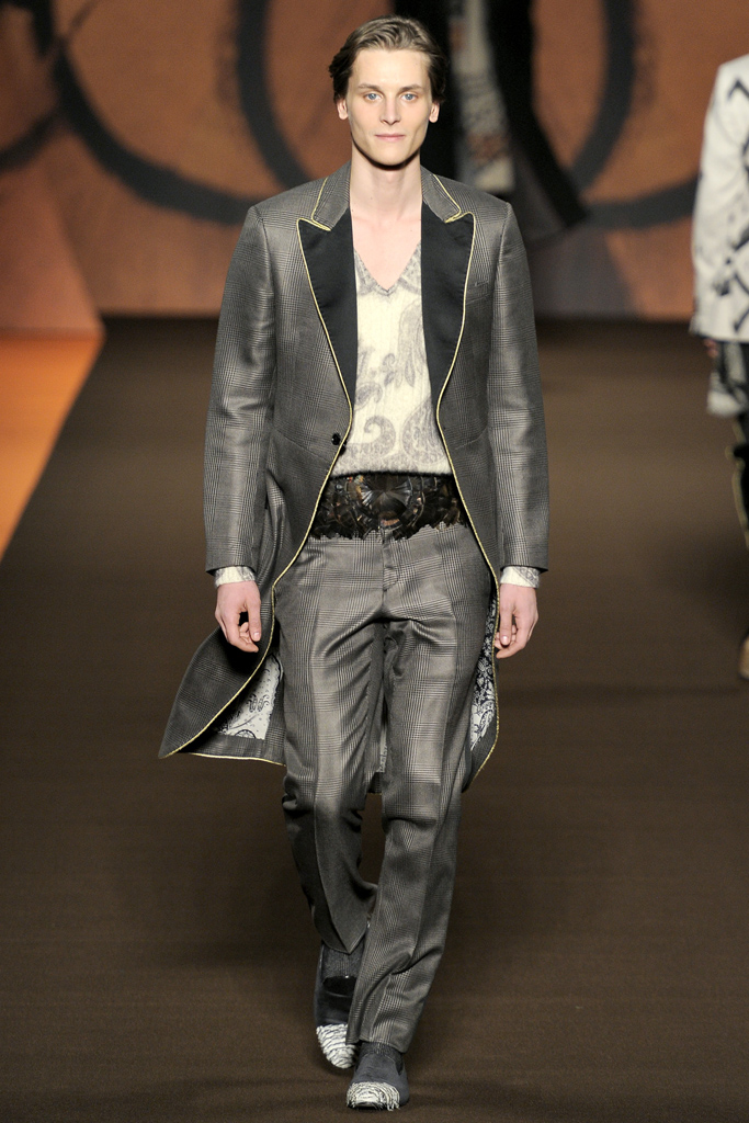 Etro 2012ﶬbDƬ