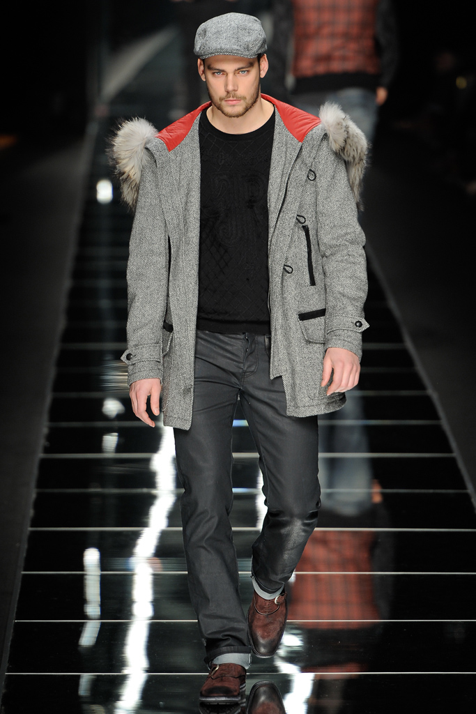 John Richmond 2012ﶬbDƬ