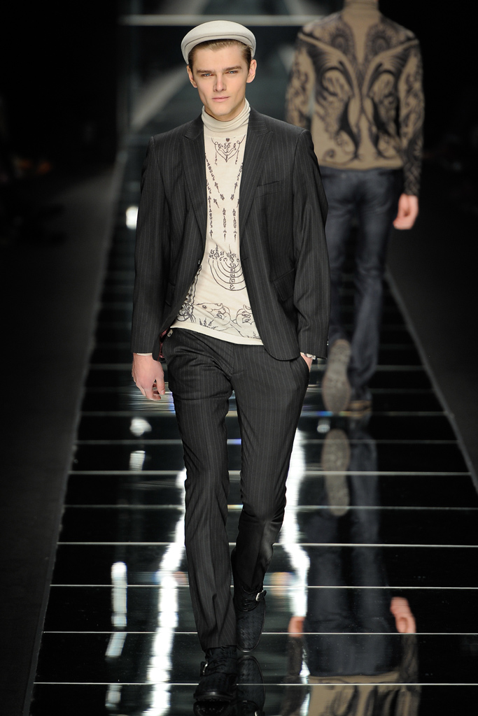 John Richmond 2012ﶬbDƬ