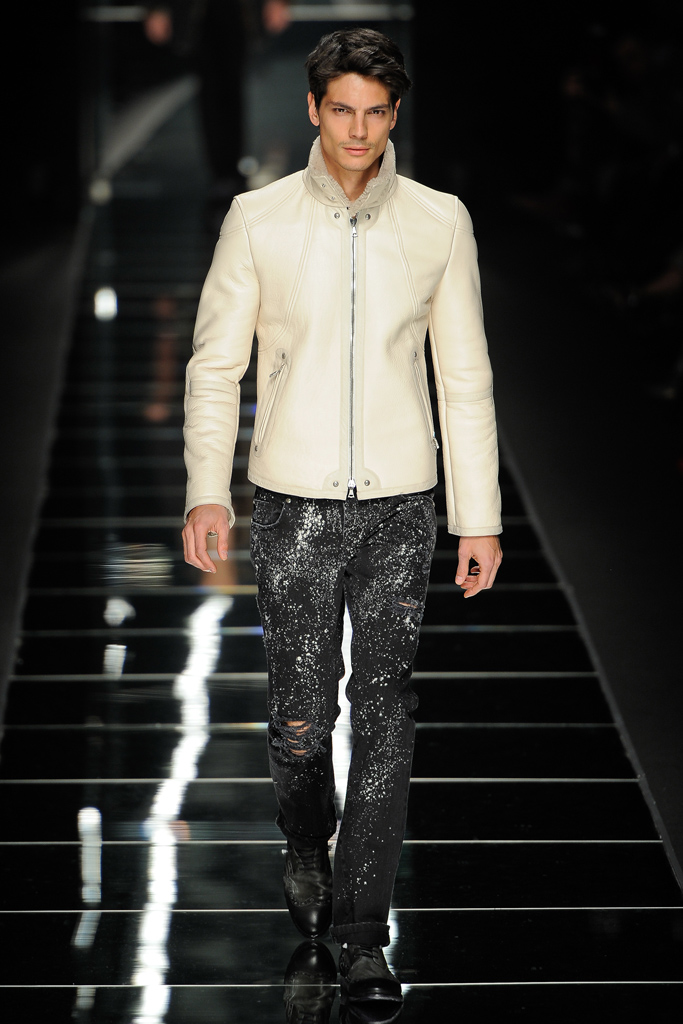 John Richmond 2012ﶬbDƬ