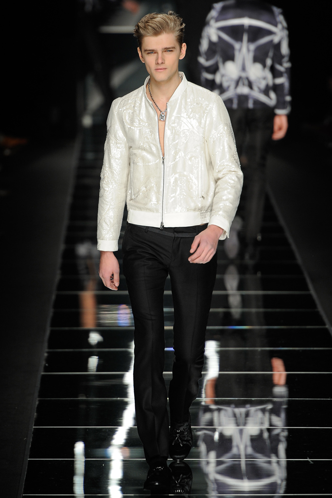 John Richmond 2012ﶬbDƬ