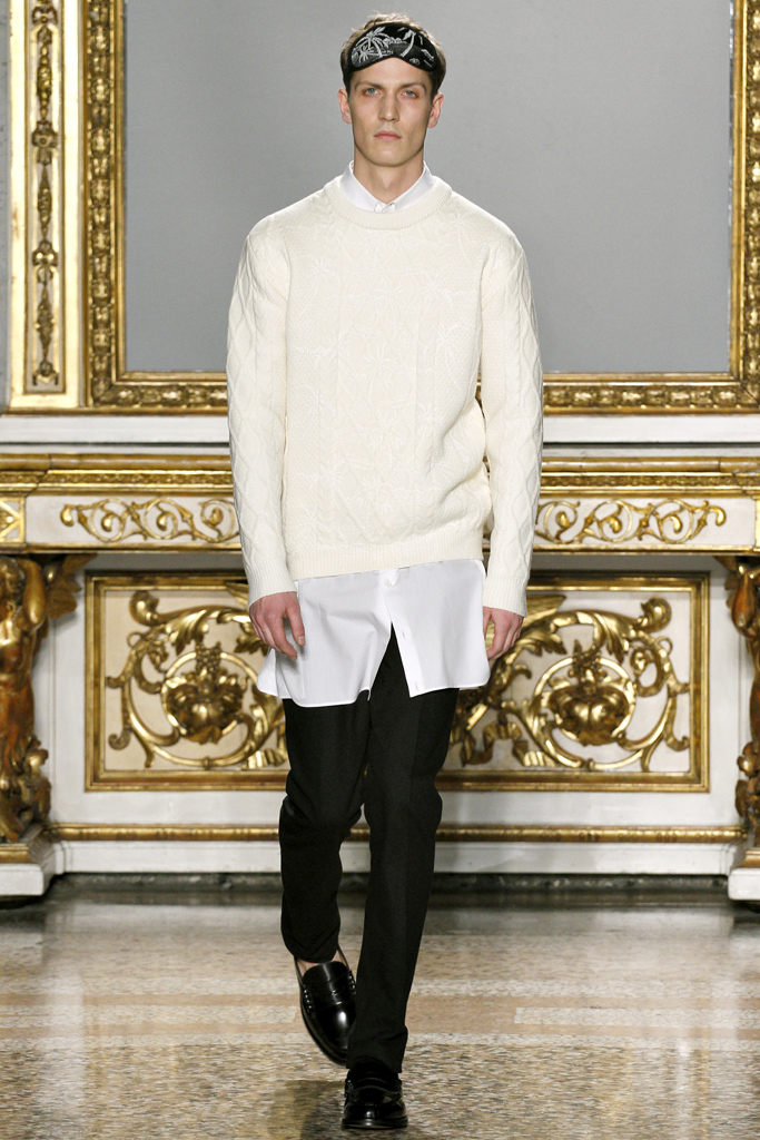 Nicole Farhi 2012ﶬbDƬ