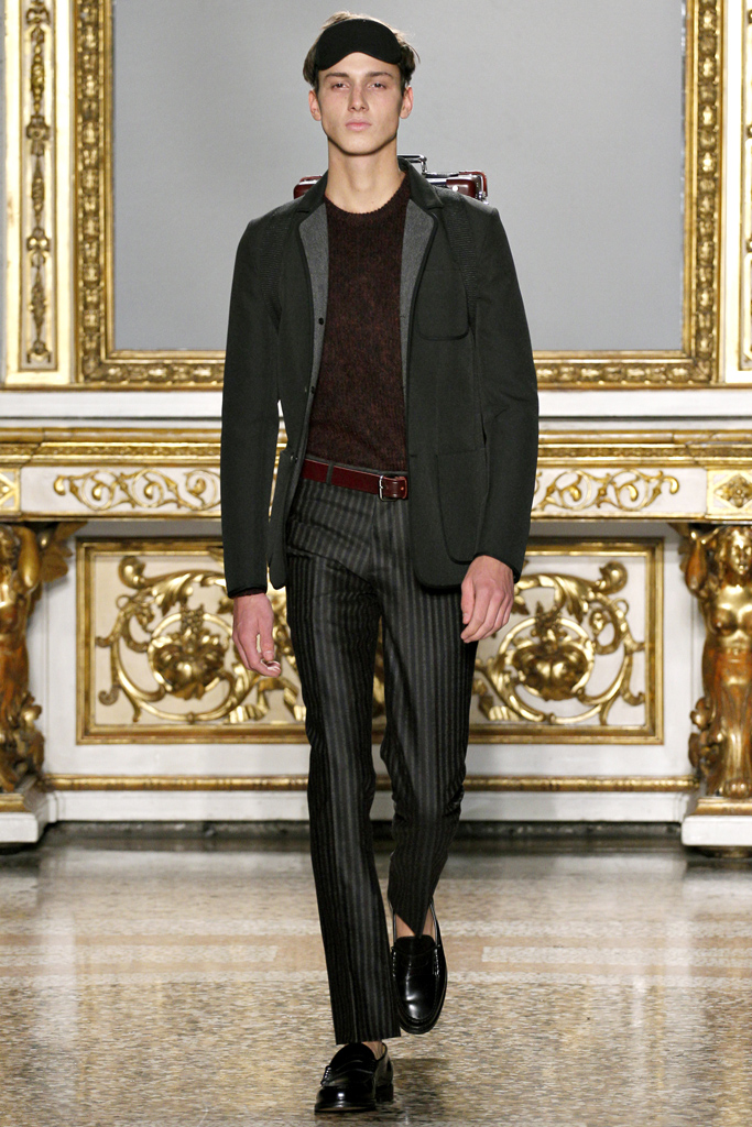 Nicole Farhi 2012ﶬbDƬ