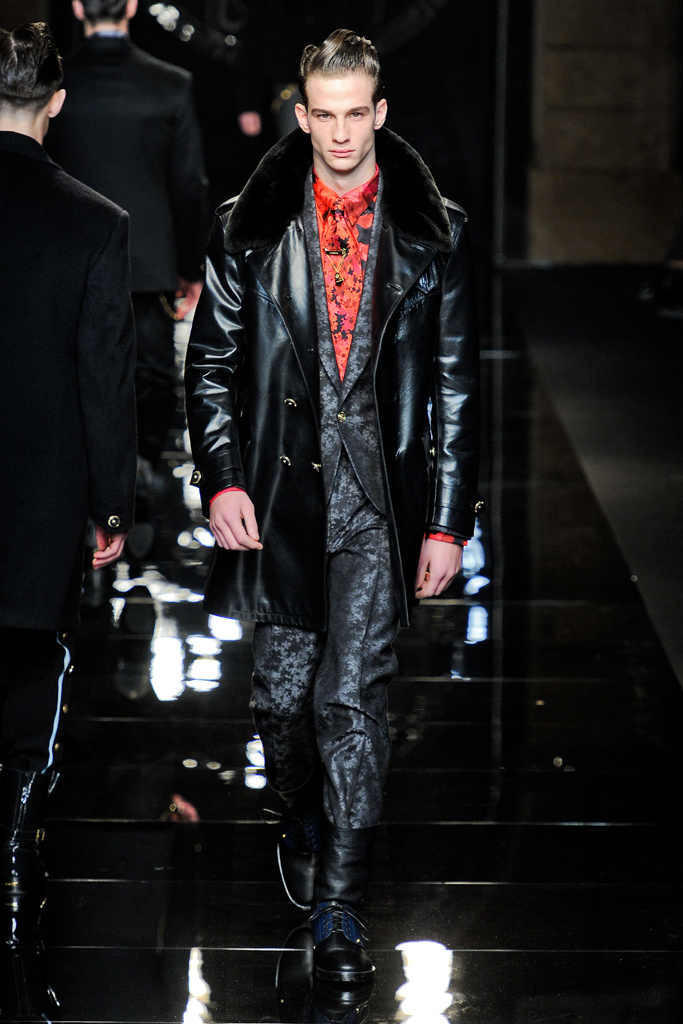 Versace 2012ﶬbDƬ