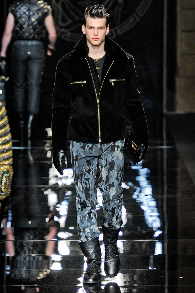 Versace 2012ﶬbDƬ