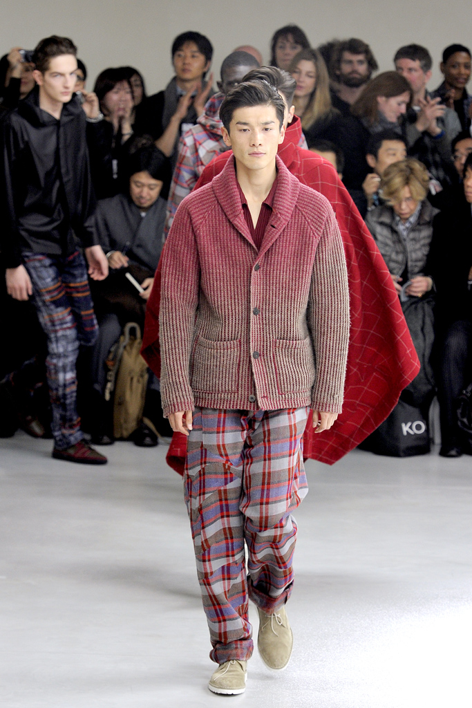 Issey Miyake 2012ﶬbDƬ