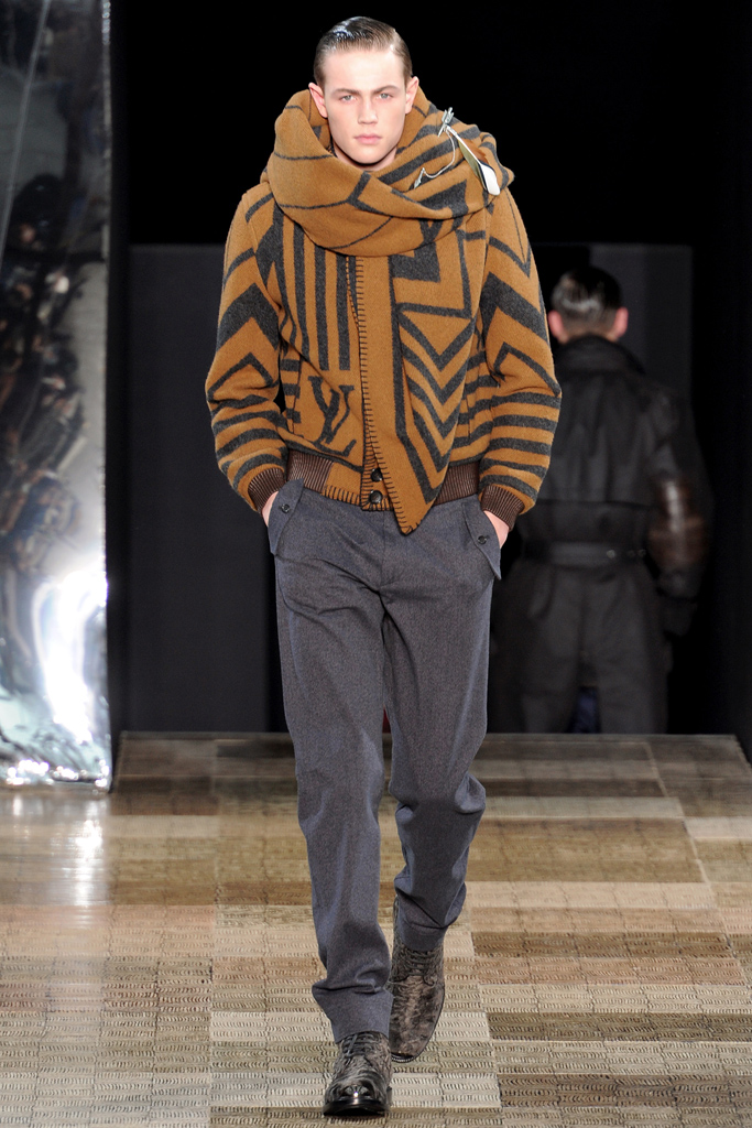 Louis Vuitton 2012ﶬbDƬ