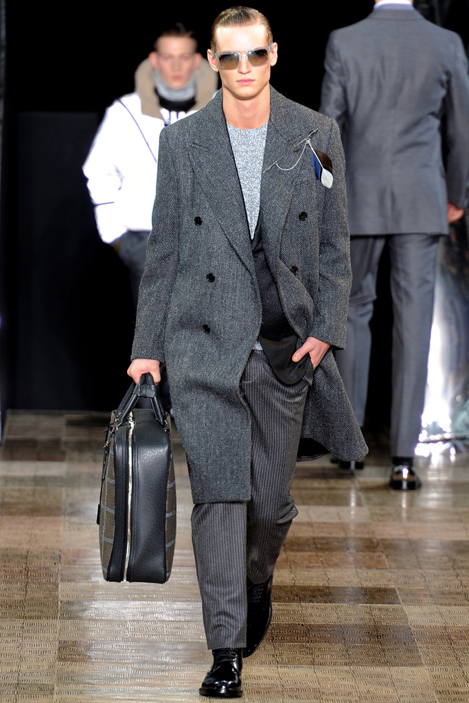 Louis Vuitton 2012ﶬbDƬ