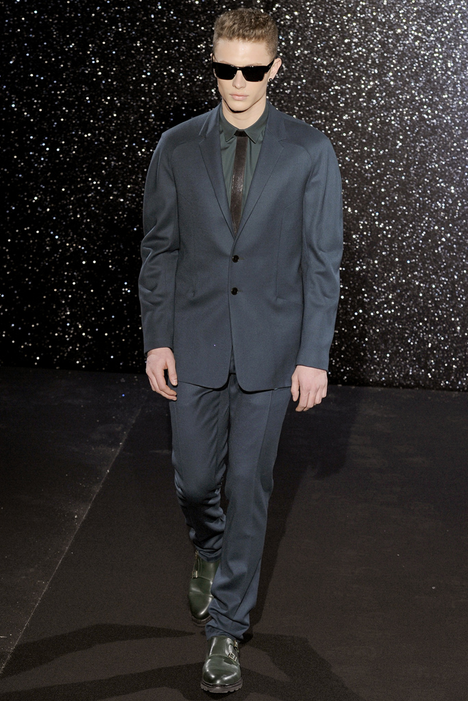 Mugler 2012ﶬbDƬ