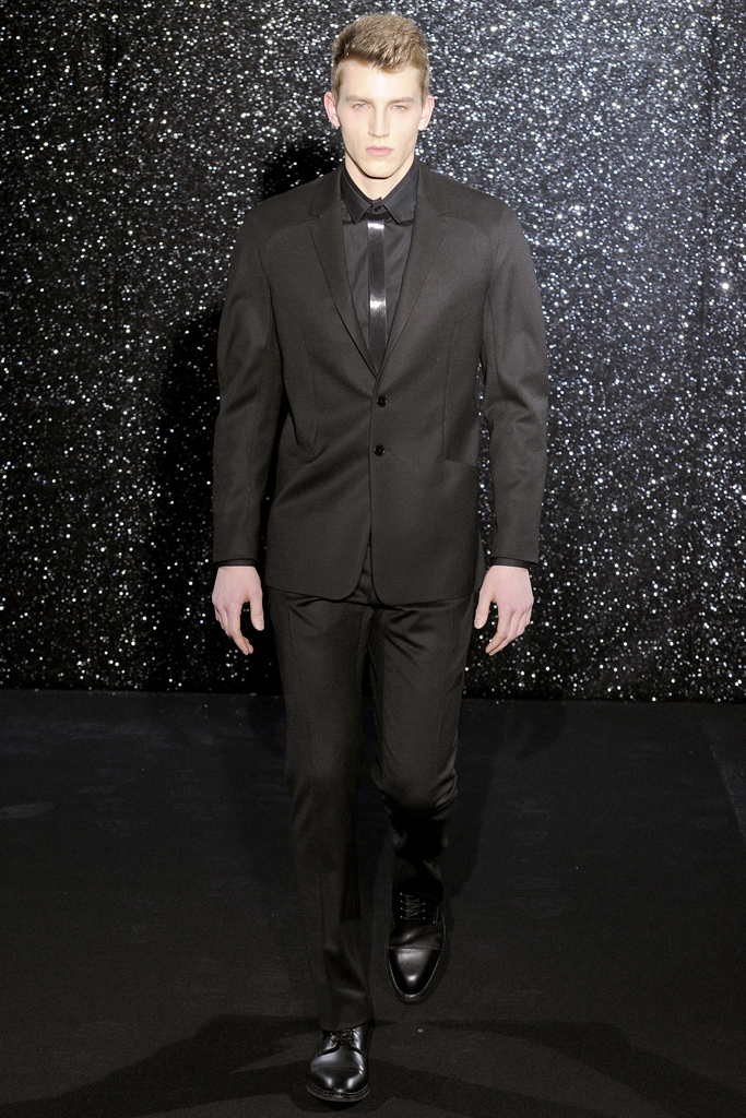 Mugler 2012ﶬbDƬ