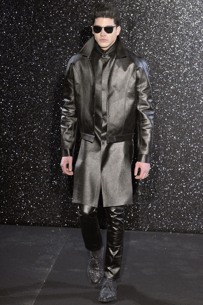 Mugler 2012ﶬbDƬ