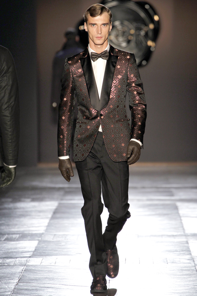 Viktor & Rolf 2012ﶬbDƬ