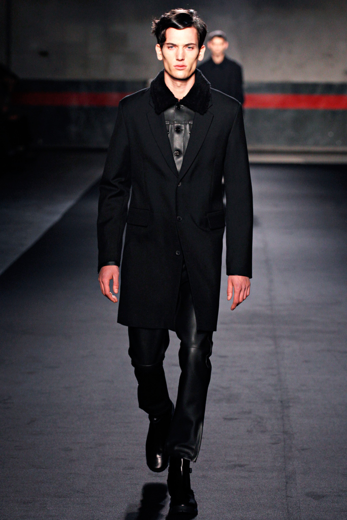Acne 2012ﶬbDƬ
