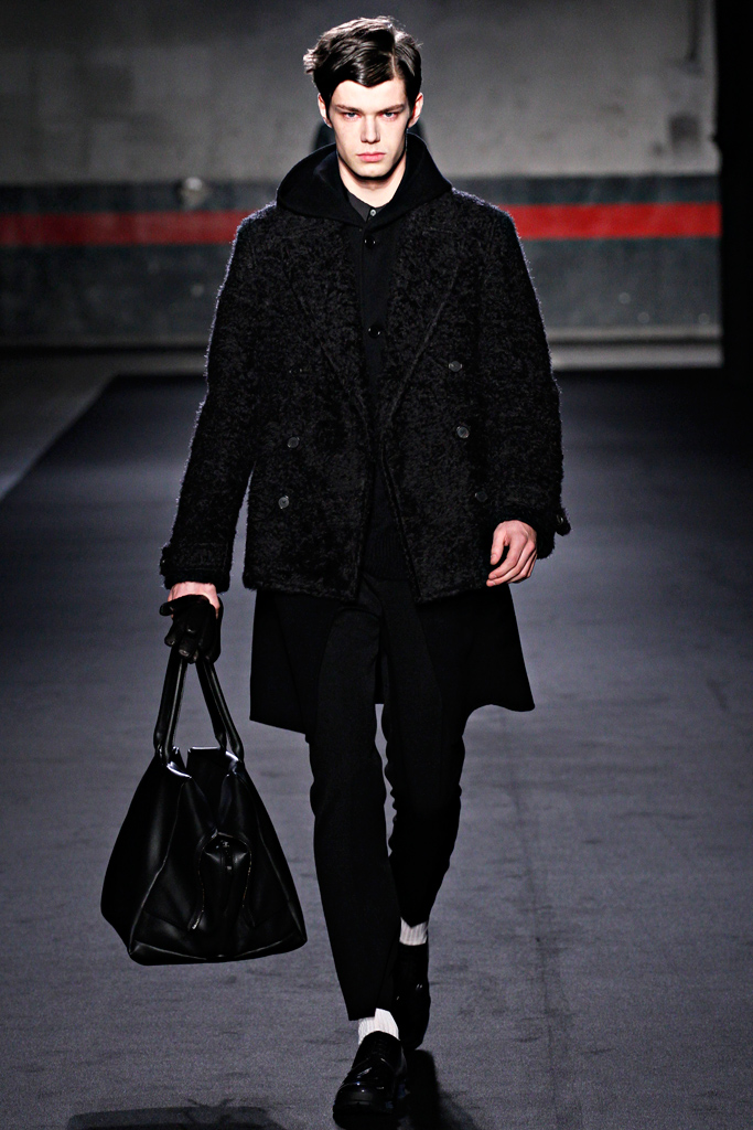 Acne 2012ﶬbDƬ