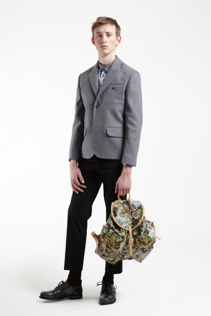Carven 2012ﶬbDƬ