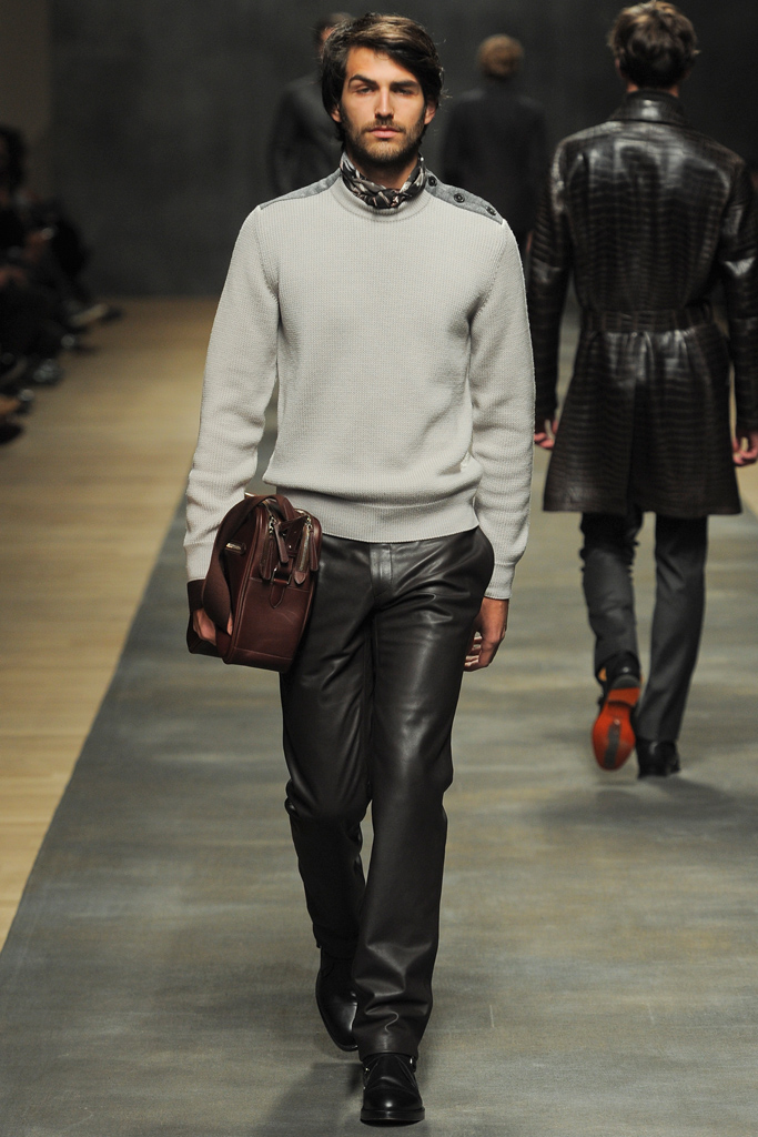 Hermes 2012ﶬbDƬ